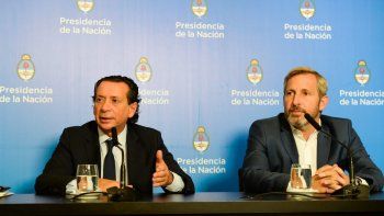 frigerio nego que el gobierno haya debatido el pedido de paso presidencial