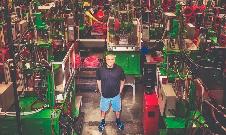 Who is Dean Solon and why is he known as the billionaire who defeated China manufacturing?