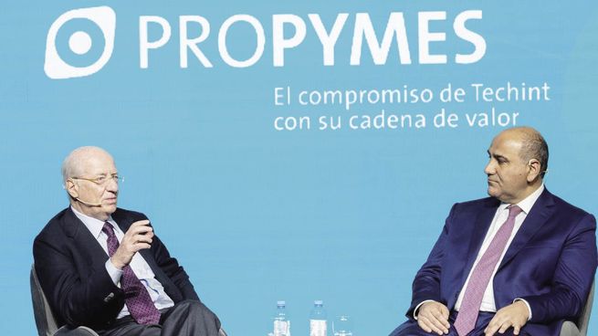 Diálogo. Lo compartieron el titular del Grupo Techint, Paolo Rocca, y el jefe de Gabinete, Juan Manzur.