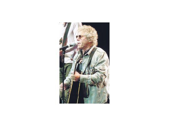 Roger Daltrey, líder de The Who y próximo a cumplir 70 años, anunció para 2015 último tour de la banda.