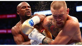 Mayweather aseguró que manipuló la pelea con McGregor.