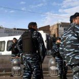 Se trata de tareas llevadas adelante por efectivos de la Policía Federal. Los allanamientos son sobre dos ferias puntuales. Se trata de tareas llevadas adelante por efectivos de la Policía Federal. Los allanamientos son sobre dos ferias puntuales.