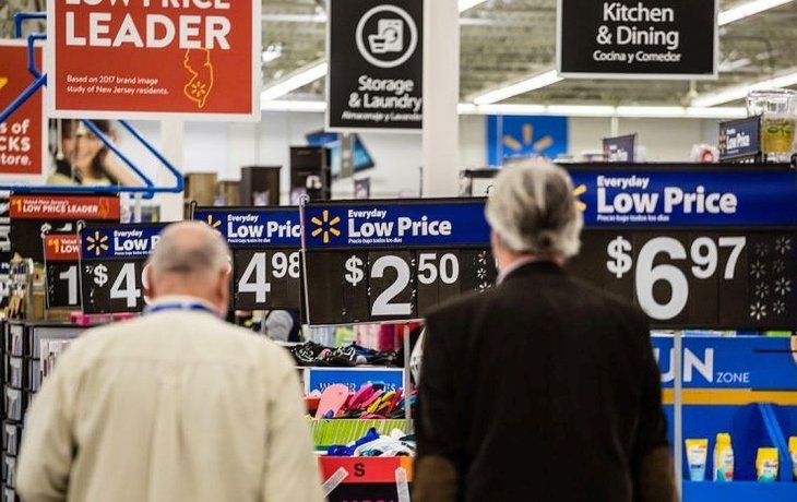 La inflación también bajó en la medición mensual. La inflación también bajó en la medición mensual.