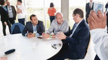 gobernadores y electos pulen avance sobre hidrovia clave