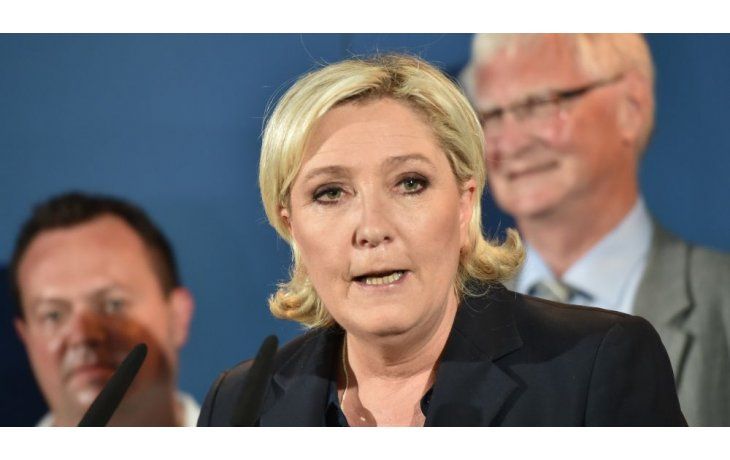 FRENO. Los sondeos habían vaticinado que el partido de la ultraderechista Marine Le Pen triunfaría en varias regiones.