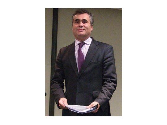 Alejandro Vanoli.