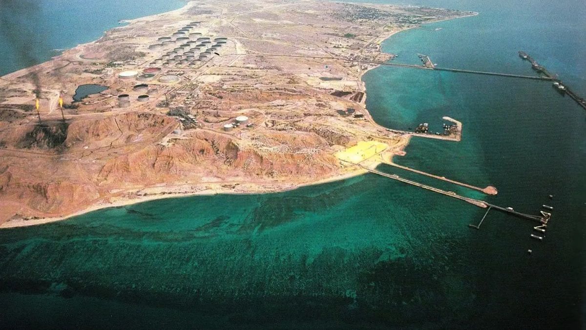 EEUU atacó la isla de Kharg: cuáles son riesgos de golpear este enclave iraní