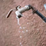 OSE entra en fase de excepcionalidad y baja la presión de agua en Montevideo. OSE entra en fase de excepcionalidad y baja la presión de agua en Montevideo.