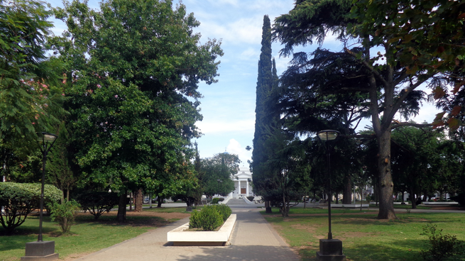 Plaza principal de Navarro