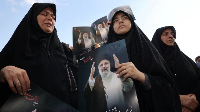 Irán comenzó los actos velatorios para despedir a Ebrahim Raisi.&nbsp;