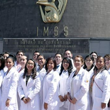 Médicos residentes del IMSS.