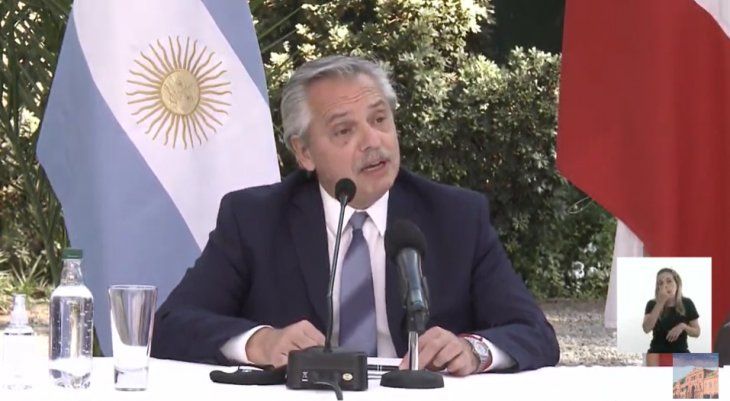 alberto fernandez.png