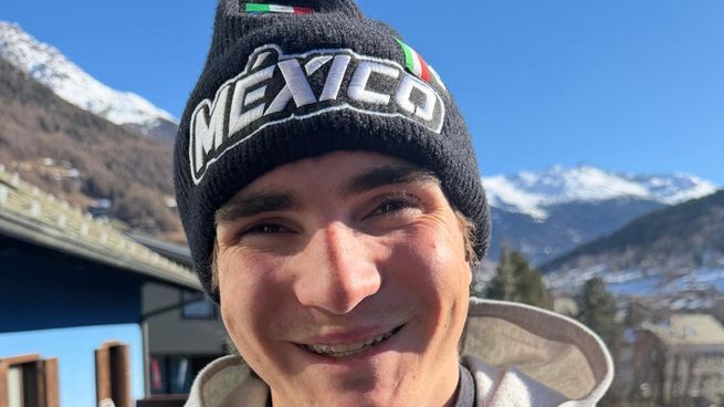 El joven esquiador mexicano Lasse Gaxiola sufrió un quebradura en su dedo y no pudo completar la prueba de salalom en los Juegos de Invierno, en Milano Cortina 2026.