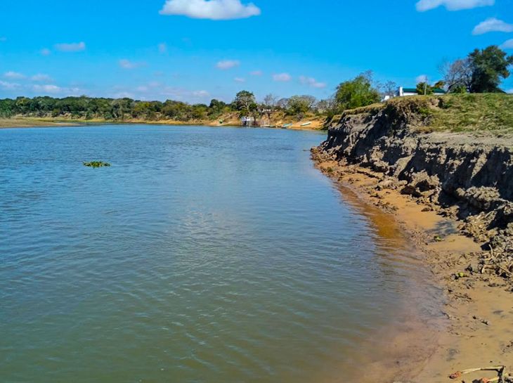 In Alejandra you can fish in the San Javier and Paraná rivers. In Alejandra you can fish in the San Javier and Paraná rivers.