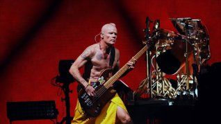 Flea debuta con su disco solista.