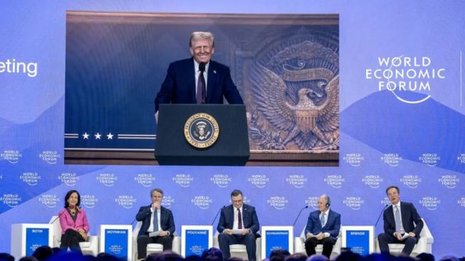 Donald Trump disertó en el Foro de Davos por video desde la Casa Blanca. (AFP)