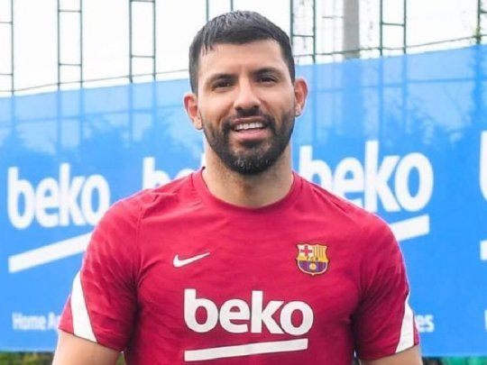 aguero barcelona.jpg