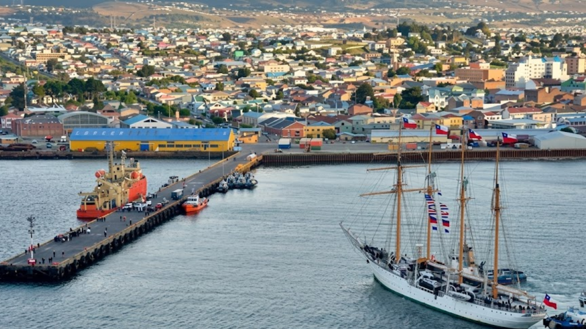Punta Arenas–Malvinas: una ruta comercial que abre un nuevo frente logístico y geopolítico