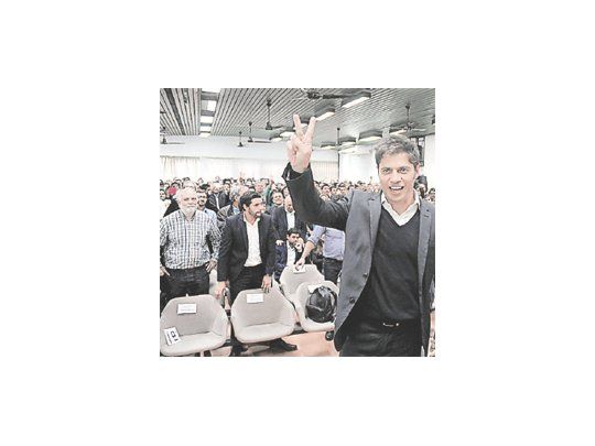 Volvió Kicillof a embestir contra el “neoliberalismo” en la Universidad Nacional de La Plata. Agregó críticas a los planes de estudio.