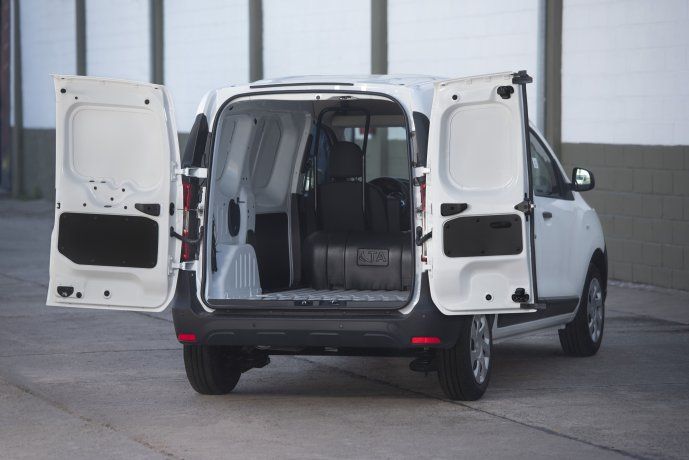 La presentación de los vehículos con GNC coincidió con dos medidas importantes para el sector. La presentación de los vehículos con GNC coincidió con dos medidas importantes para el sector.