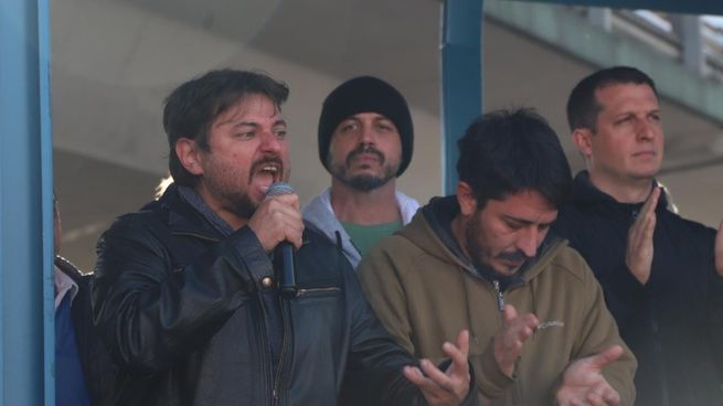 protesta piqueteros marcha puente pueyrredon 2022 grabois