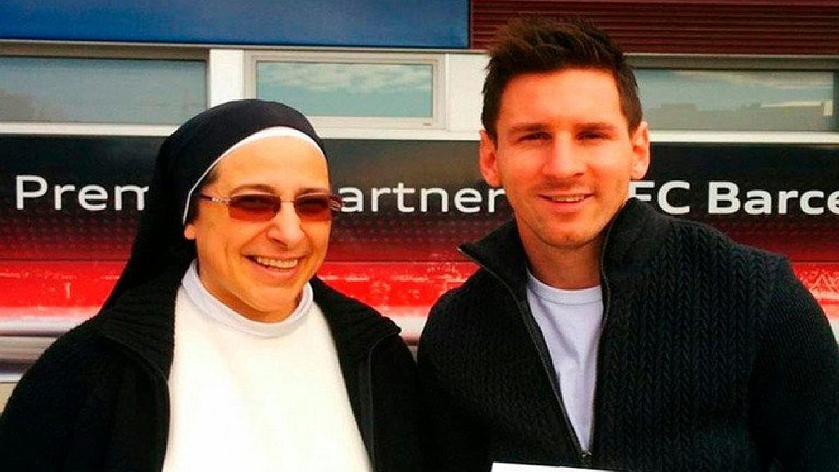 De Tucumán a España, la monja influencer que agradece la caridad de Lionel Messi