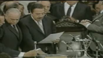 Reviva la asunción de Raúl Alfonsín