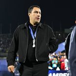 Tras su alejamiento intempestivo de Pumas, Efraín Juárez reaparició en cuenta de Instagram para compartir la publicación oficial de la Liga MX que lo distingue como el mejor director técnico del torneo. Tras su alejamiento intempestivo de Pumas, Efraín Juárez reaparició en cuenta de Instagram para compartir la publicación oficial de la Liga MX que lo distingue como el mejor director técnico del torneo.