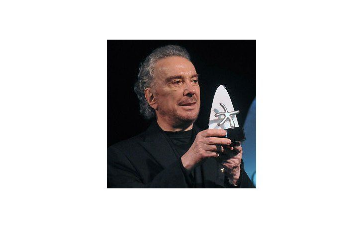 Alfredo Alcón, cuando recibió en 2011 el premio Estrella de Mar por su actuación en la obra Los reyes de la risa.
