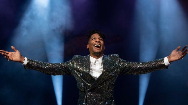 Jon Batiste estará presente en el Super Bowl.