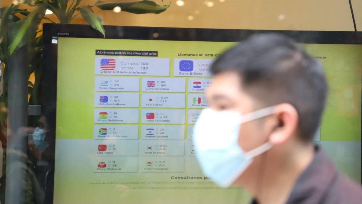 at what price and up to what amount will foreign tourists be able to liquidate foreign currency