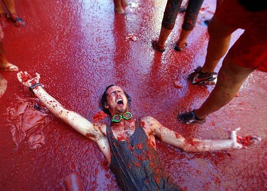 Otro año de guerra de tomates (foto 1)