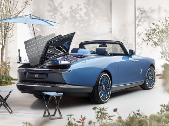rolls-royce-boat-tail-2021 (14).jpg