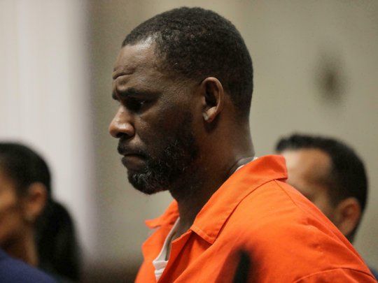 R Kelly.jpg