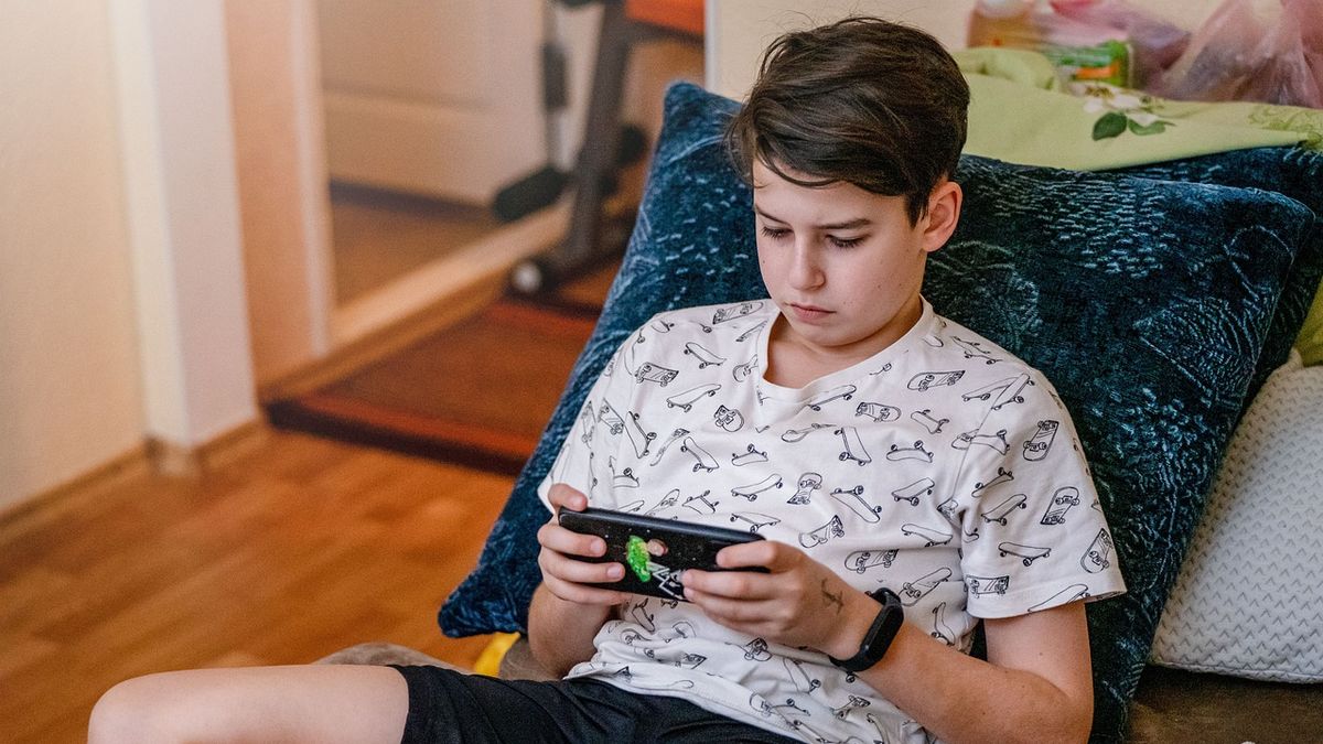 Gamers advice to save until the last dollar in video games