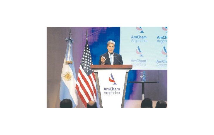 Relaciones Íntimas. Ante empresarios, John Kerry se mostró muy optimista con el futuro de la economía argentina. Llegó demorado al desayuno y tras media hora de exposición, partió a la cumbre con Malcorra.