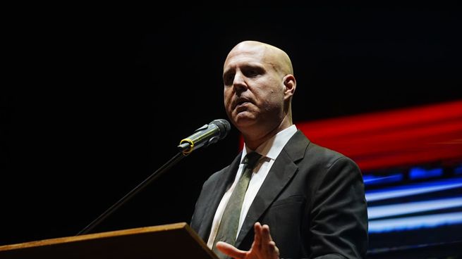El intendente canario remarcó la importancia de la mejora en el sector de transporte público. 