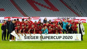 Bayern Munich salió campeón de la Supercopa de Alemania, su quinto título en el año.
