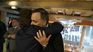 Fuerte abrazo. Milei y Adorni se mostraron juntos en medio de la situación que atraviesa el jefe de Gabinete.
