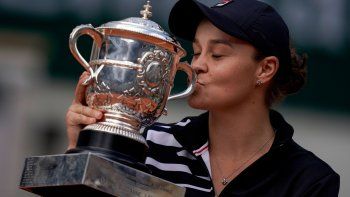 roland garros, en la recta final: barty en la nueva reina