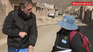 El periodista Justo Lamas junto a una de las agentes sanitarias de Jujuy.  El periodista Justo Lamas junto a una de las agentes sanitarias de Jujuy.