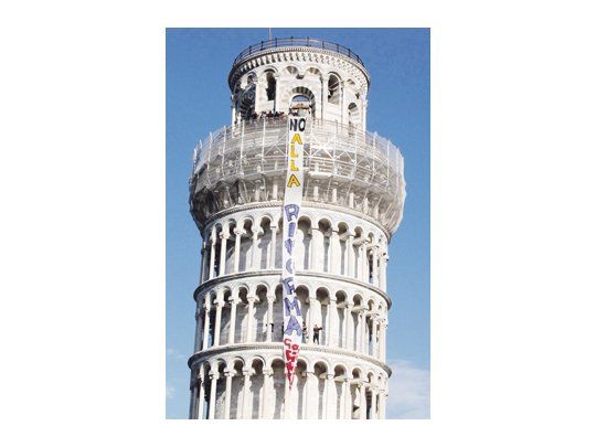 Torre tomada