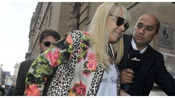 Claudia Villafañe fue sorprendida por motochorros en el barrio de Devoto.