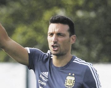 Sin Lio. El entrenador del seleccionado argentino, Lionel Scaloni, dio la lista para enfrentar a Chile, de visitante, y Colombia, como local, para la próxima ventana de las eliminatorias.