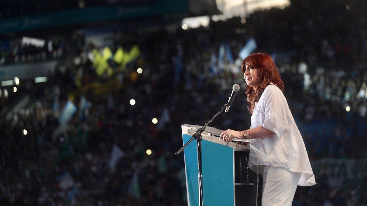 Cristina Kirchner, dura contra la Justicia: "Donde no hay jueces puestos a dedo el sistema funciona" 