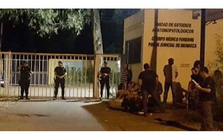 La mayoría de las víctimas, identificadas por sus huellas dactilares, son de nacionalidad argentina, pero también hay una mujer peruana y otra chilena-, una niña de tres años y un bebé de 11 meses