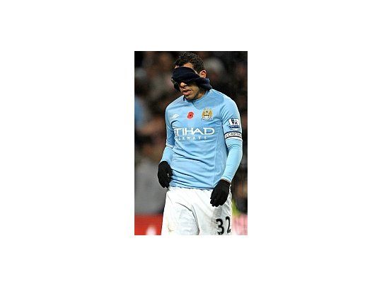 Tevez continúa esperando en la costa argentina.