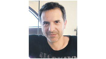 Herrera: “Más que llevar al lector por el suspenso lo hago ingresar en una especie de torbellino (...). Pienso que el destino es lo que debemos cumplir, y no el plan que trazamos con displicencia”.