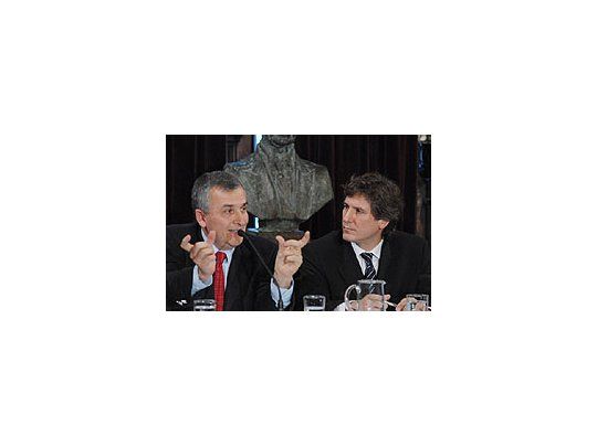Boudou explicó la nueva fórmula de movilidad provisional en el Senado
