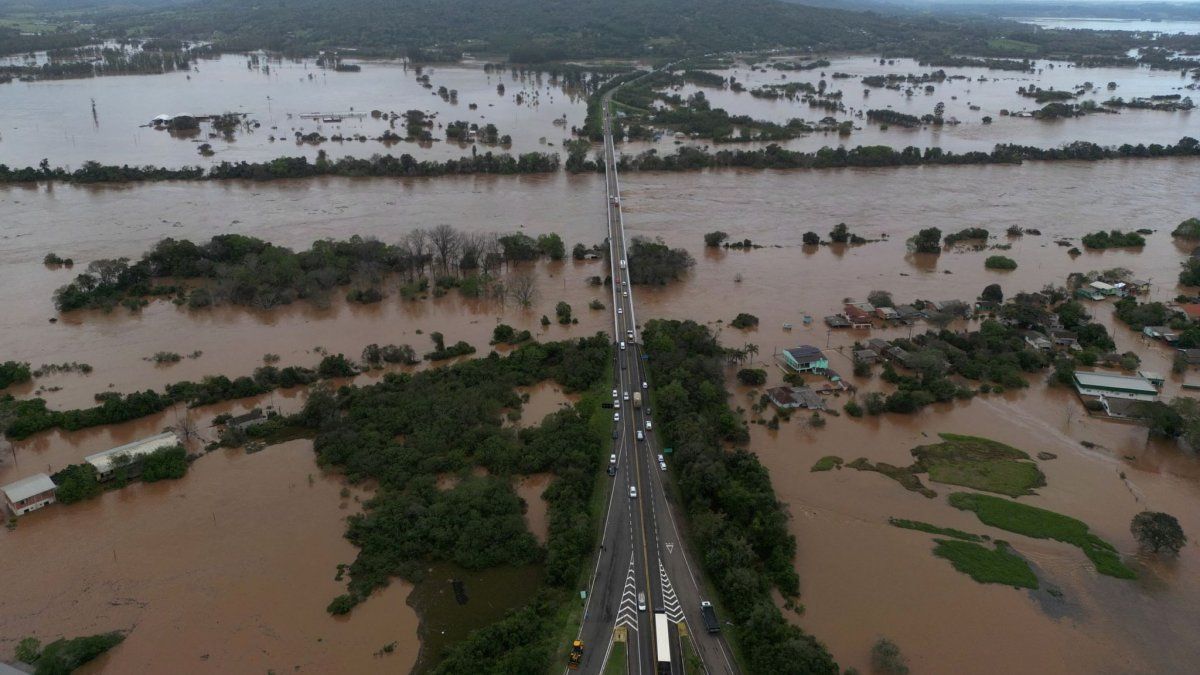 an extratropical cyclone hit the south and left almost 30 dead